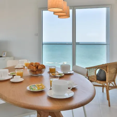 De Caractere, Superbe Vue 280° Apartment *